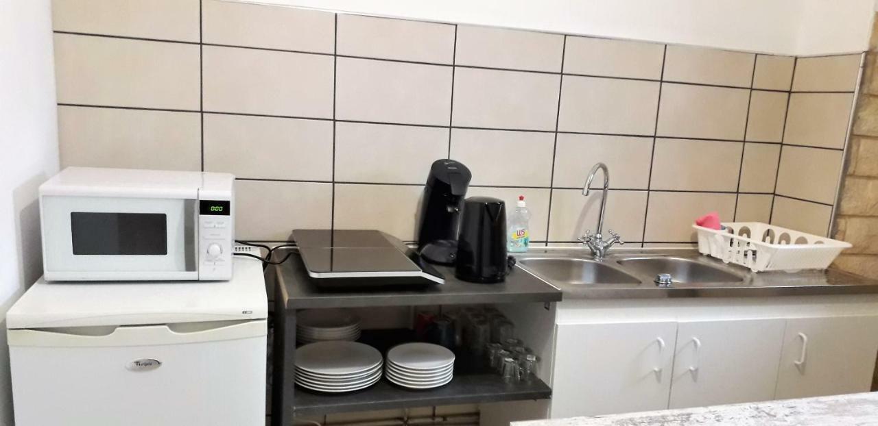 Appart Comme Chez Soi Pusignan Экстерьер фото